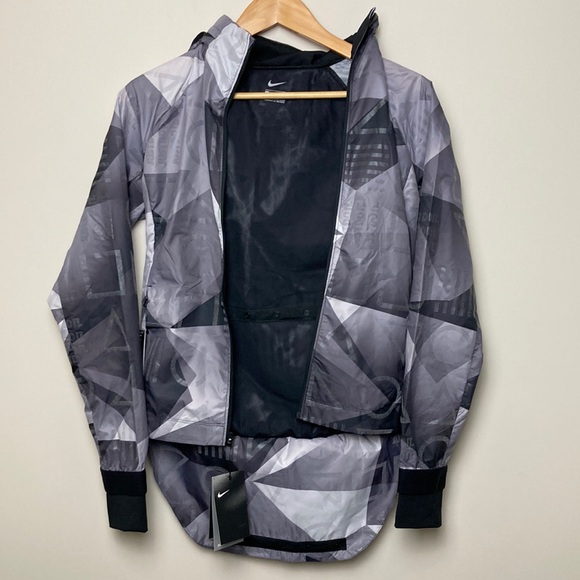 Nike Shield Hooded Windbreaker Jacket Size XS - Picture 4 of 13